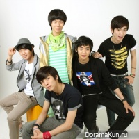 SHINee