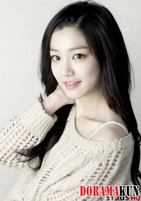 Lee Yoo Bi