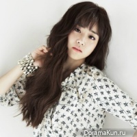 Moon Geun Young