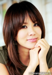 Uhm Jung Hwa