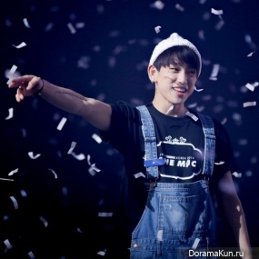 JYP NATION ONE MIC