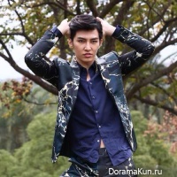 Aaron Yan