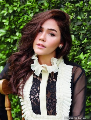 Araya Alberta Hargate