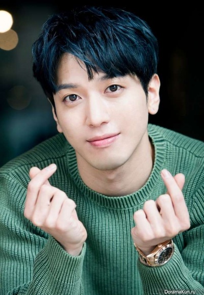 Jung Yong Hwa