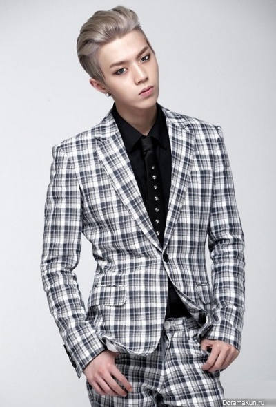 Jun.Q
