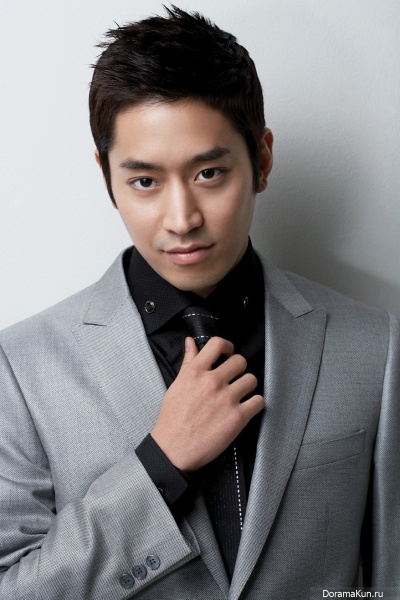 Эрик из Shinhwa