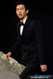 Blue Dragon Film Awards