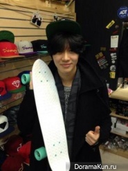 Тэмин из SHINee Тэмин из SHINee