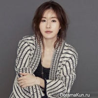 Kim-Ji-Soo01