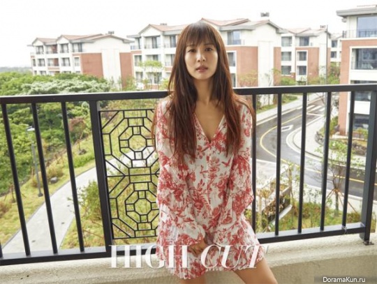Jo Yeo Jung для High Cut Vol. 200