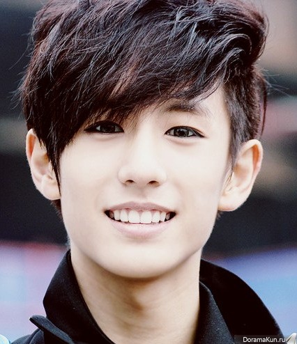 Min Woo