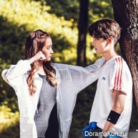 Guan Xiao Tong, Luhan