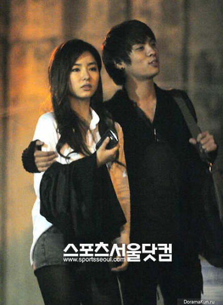 Jonghyun & Shin Se Kyung