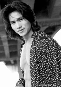 Robin Shou