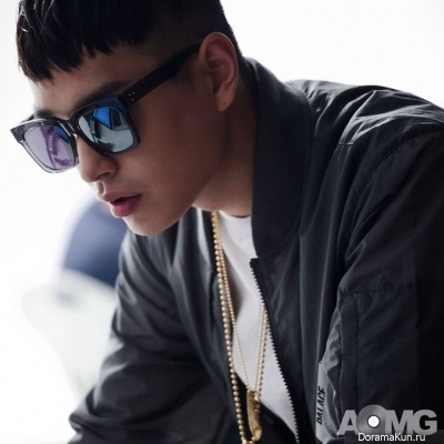 Simon D