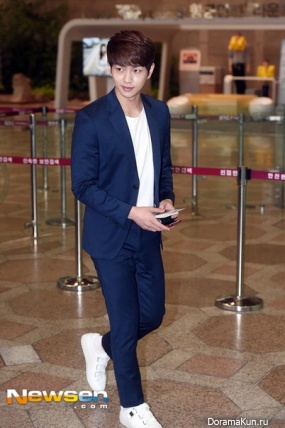 Onew