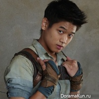Ki Hong Lee