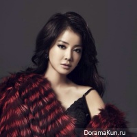 Lee Si Young