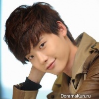 Lee Jong Suk