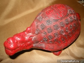 Chinese lacquer