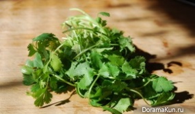 Salad with cucumber, radish