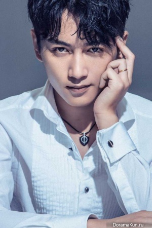 Xiao Chen Xiao Chen