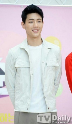 Ji Soo