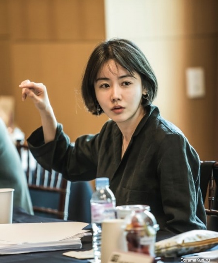 Hwang Woo Seul Hye