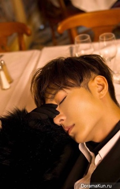 Aaron Yan