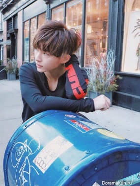Aaron Yan