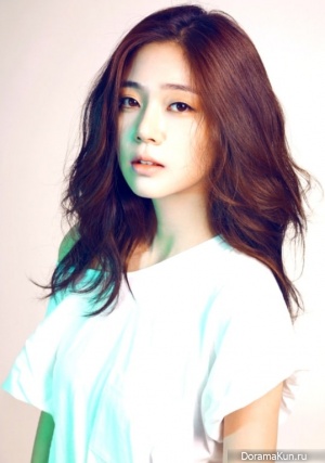 Baek Jin Hee