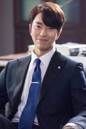 Yoon Hyun Min