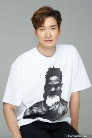 Jung Gyu Woon