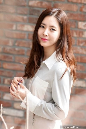 Han Chae Ah