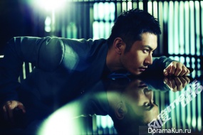 Huang Xiaoming для Men’s Uno