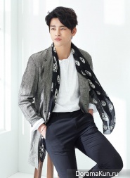 Seo In Guk для VOSTRO S/S 2015
