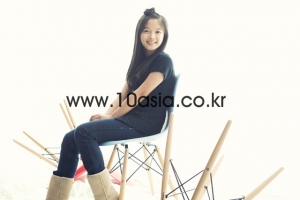 Kim Yoo Jung для 10asia December 2010