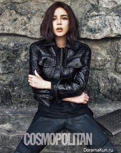 Park Si Yeon для Cosmopolitan February 2013