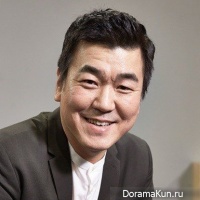 Yoon Je Moon