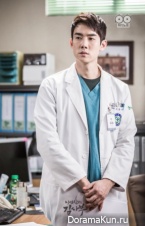 Romantic Doctor, Teacher Kim