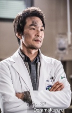 Romantic Doctor, Teacher Kim