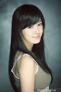 Kang Ye Sol