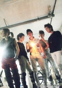 SHINee Lucifer